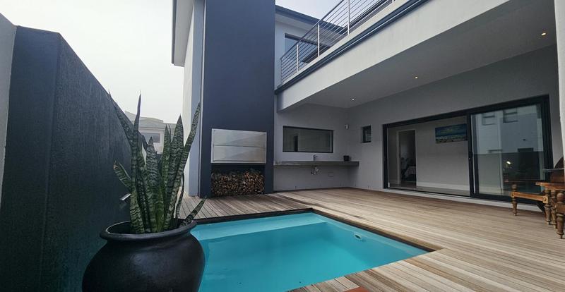 5 Bedroom Property for Sale in Myburgh Park Western Cape